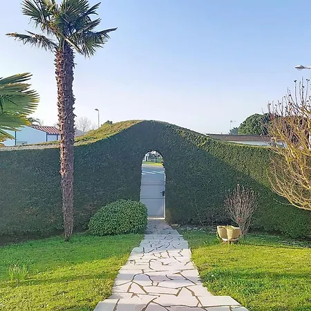 Holiday home L'allee By Interhome Saint-Pierre-d'Oleron