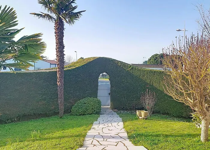 Holiday home L'allee By Interhome Saint-Pierre-d'Oleron